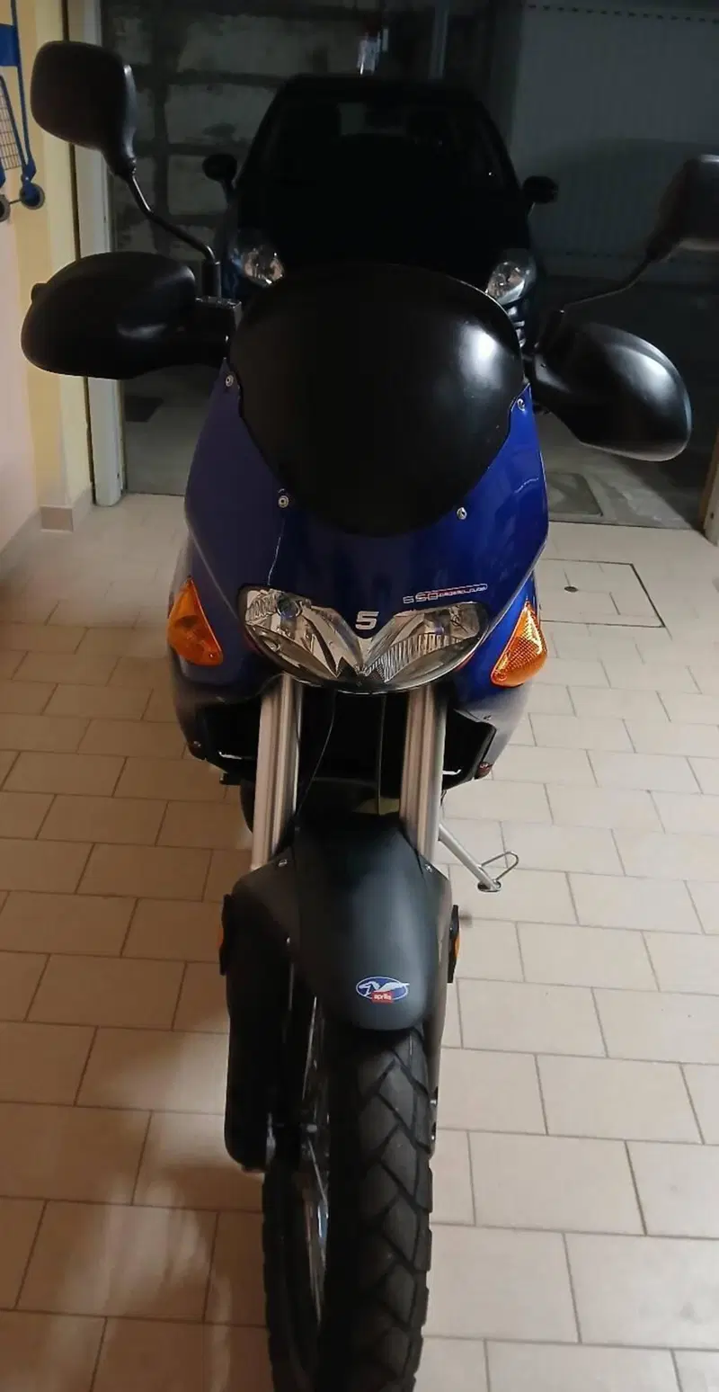 Aprilia Pegaso 650 (1997 - 00) (5)