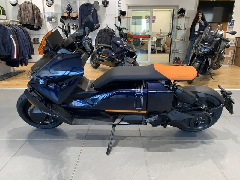 Bmw CE 04 (2021 - 25) (5)