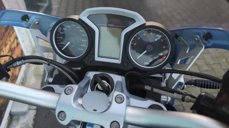 Bmw R 1200 R (2011 - 14) (7)