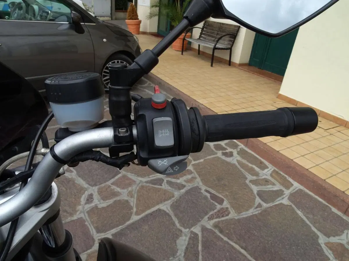 Bmw R 1200 R (2006 - 11) (15)