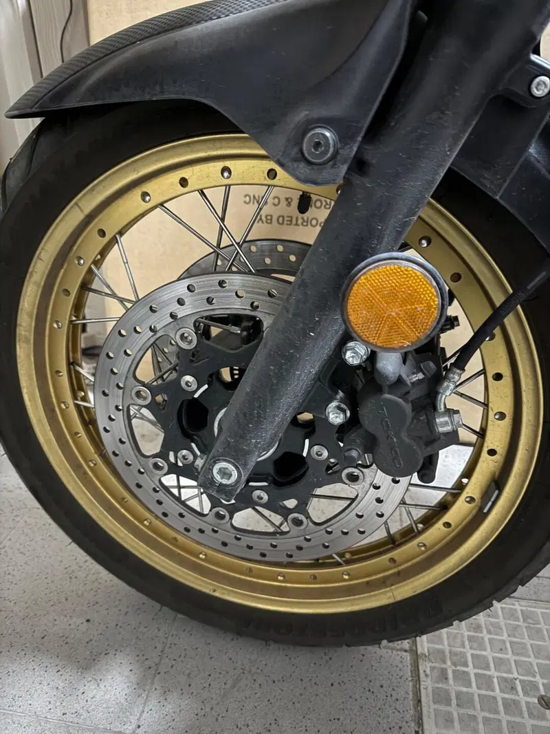 Suzuki V-Strom 650 (2021 - 25) (4)