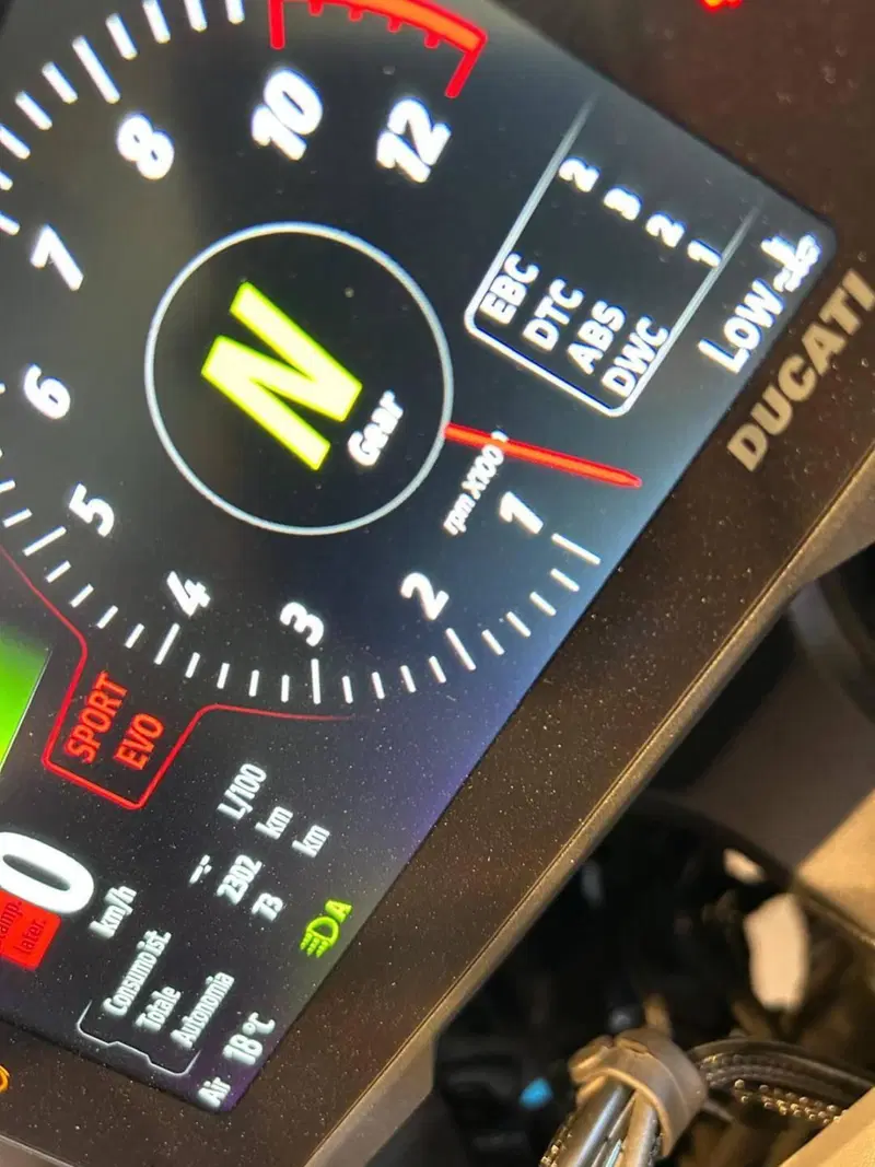 Ducati Multistrada V4 S (2025 - 26) (9)