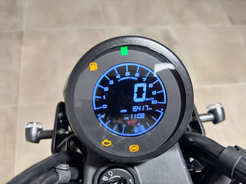 Brixton Motorcycles Crossfire 500 X (2021 - 26) (5)