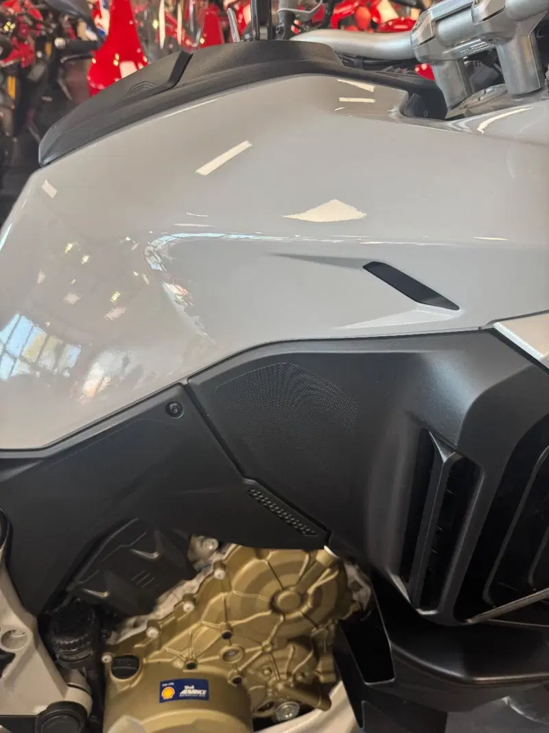 Ducati Multistrada V4 S (2021 - 24) (13)