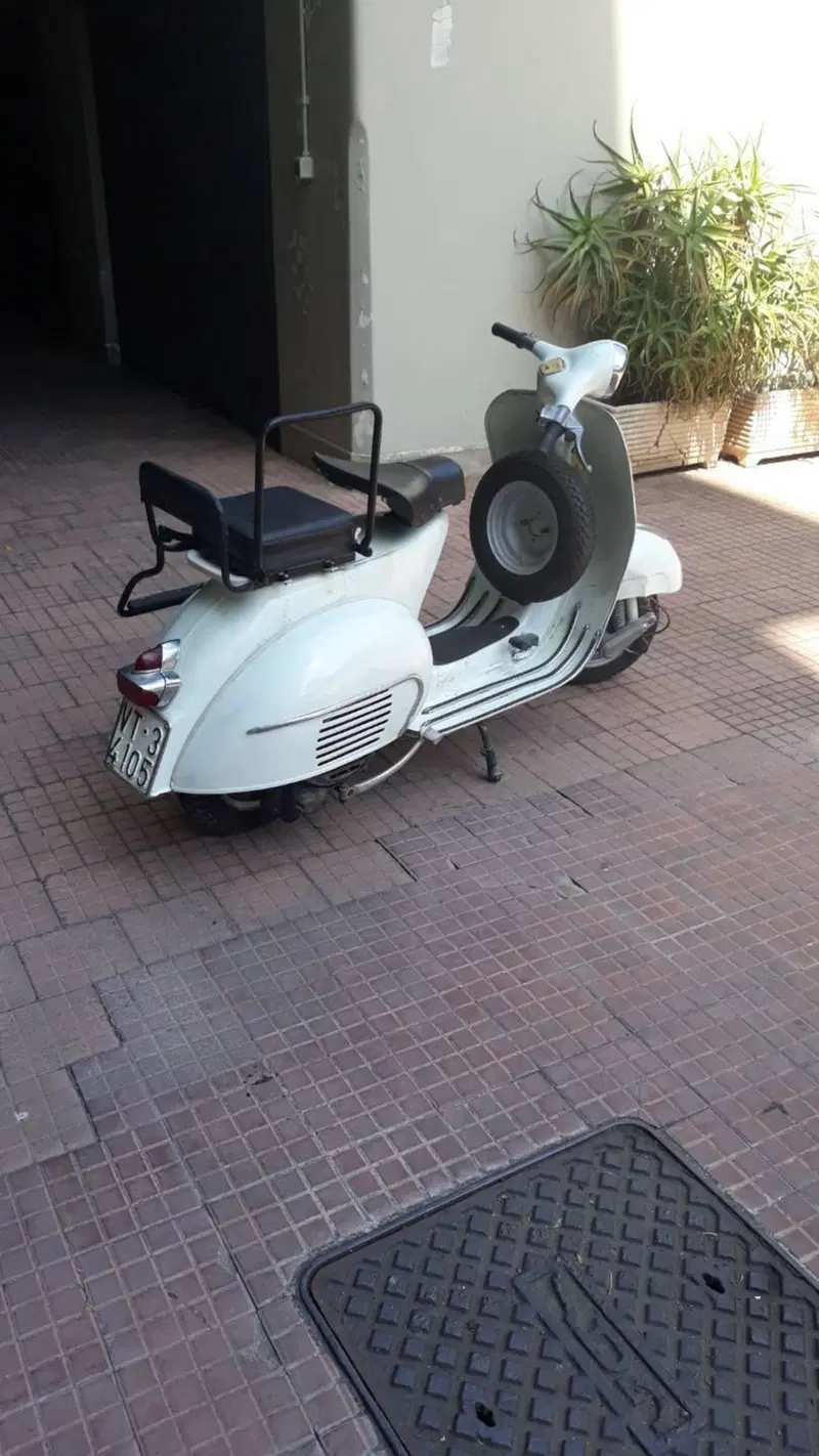 Piaggio 125 tre marce (4)