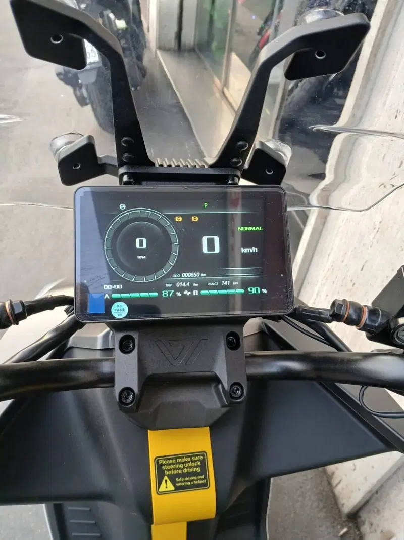 VMoto CPx Explorer (2024 - 26) (4)