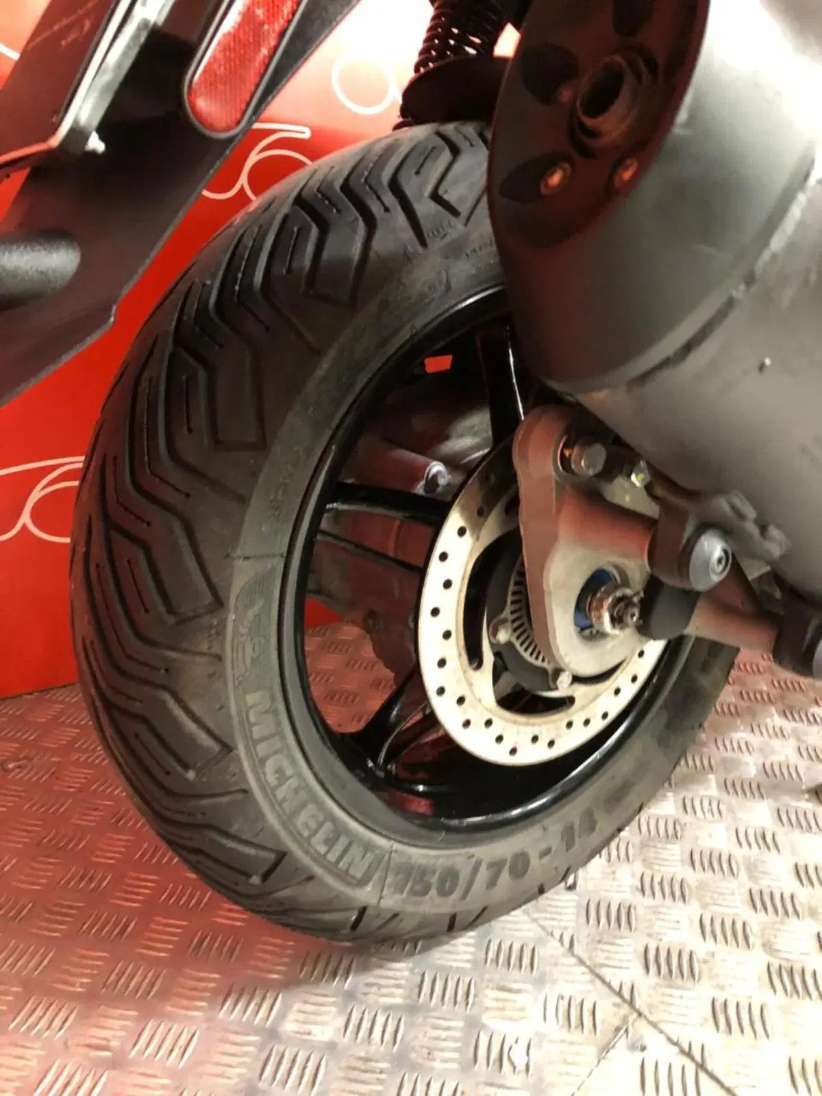 Piaggio Beverly 350 SportTouring ie ABS (2011 - 17) (6)