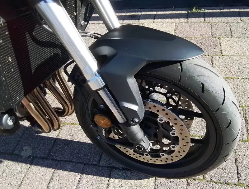 Honda CB 1000 Hornet (2025 - 26) (13)