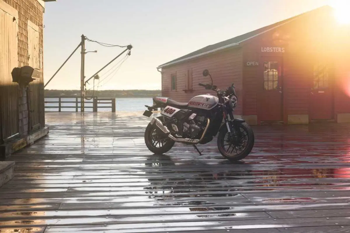 Triumph Tracker 400 2026: scheda tecnica e prezzo della nuova monocilindrica Flat Track [GALLERY] (16)