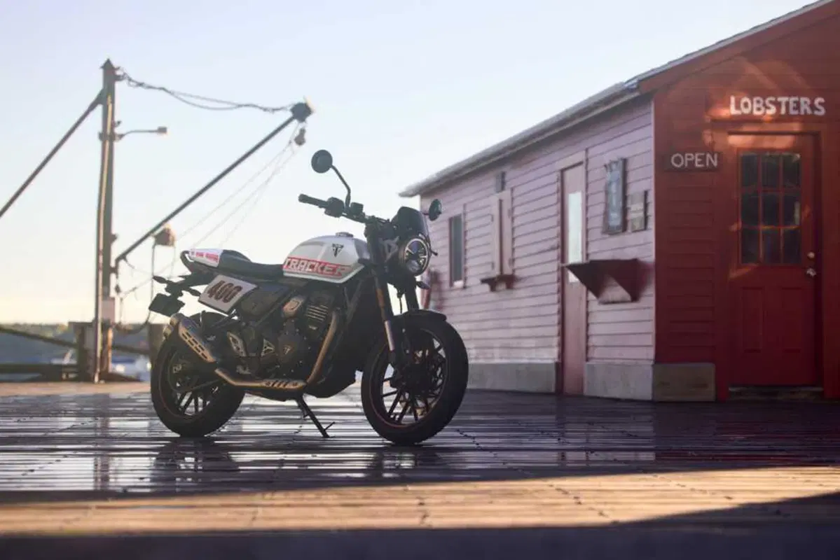 Triumph Tracker 400 2026: scheda tecnica e prezzo della nuova monocilindrica Flat Track [GALLERY] (24)