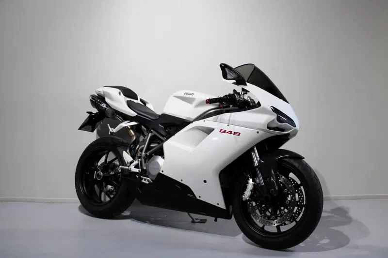 Ducati 848 (2007 - 13) (2)