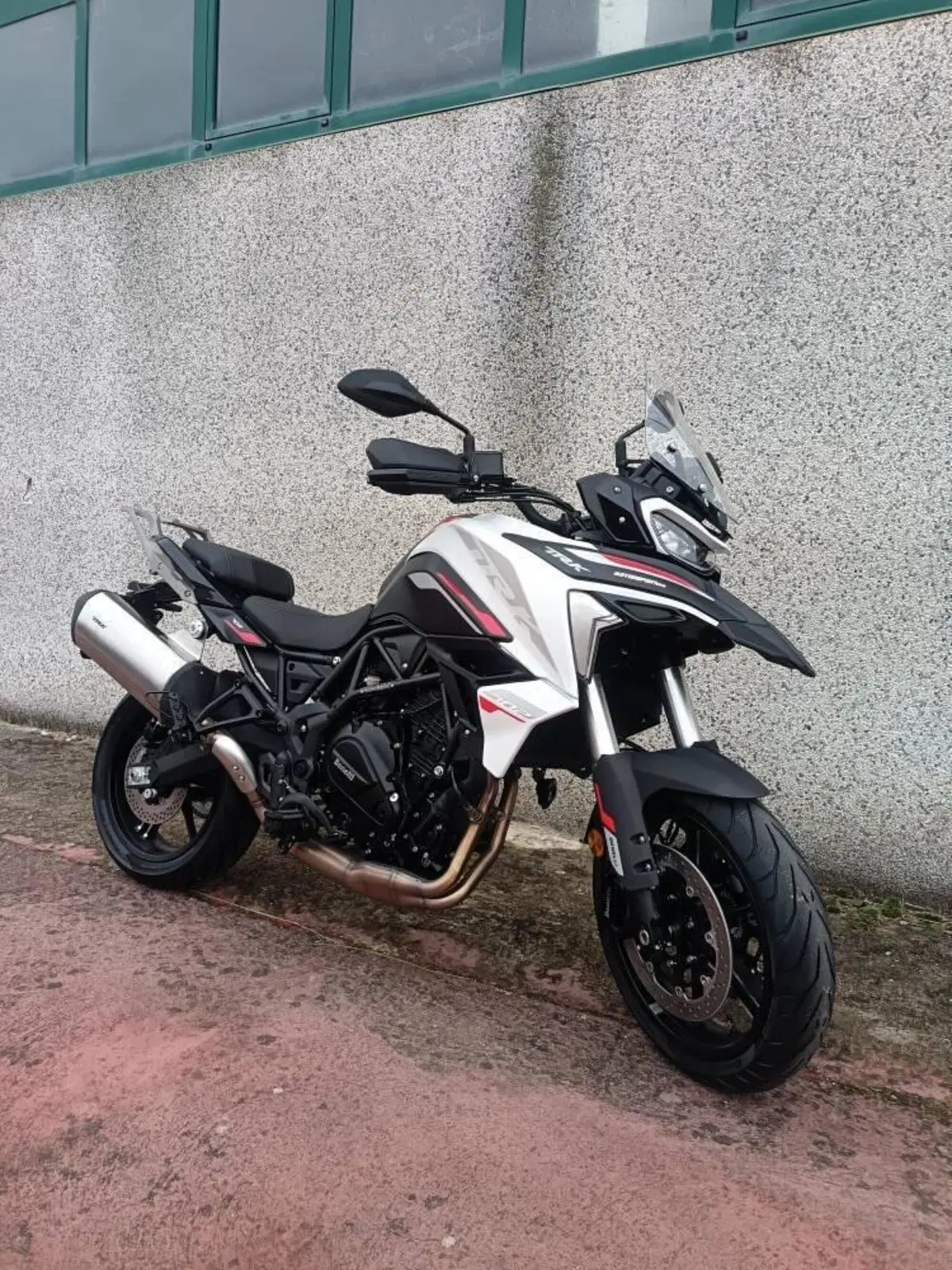 Benelli TRK 702 (2023 - 25) (2)