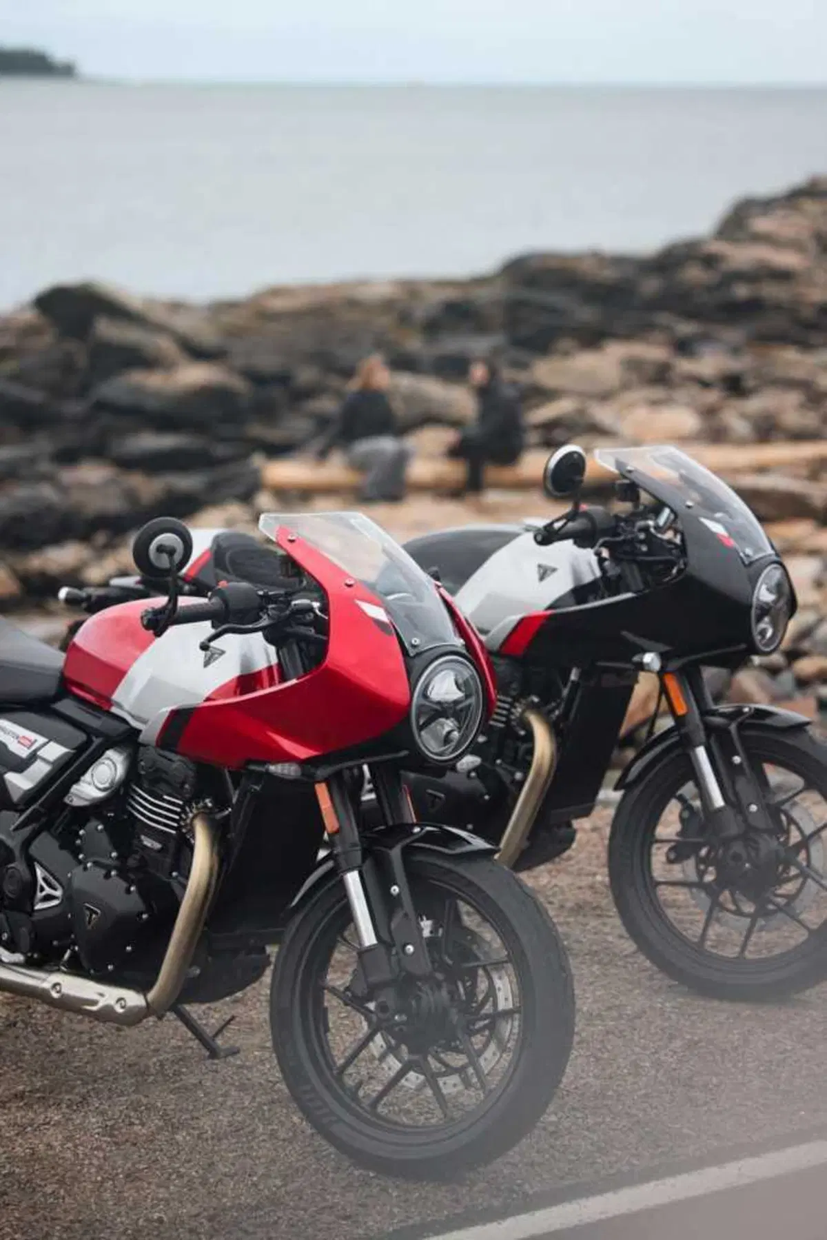 Triumph Thruxton 400 2026: il mito café racer rinasce. Prezzo e scheda tecnica [GALLERY] (20)