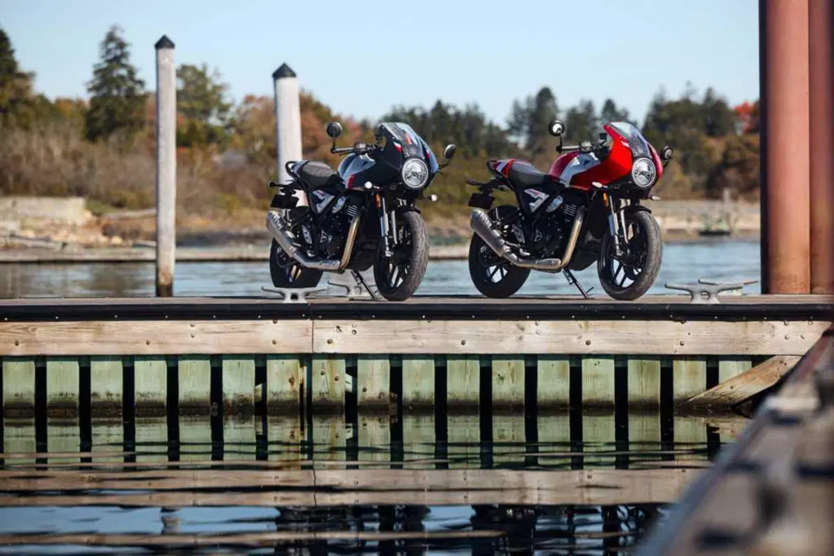 Triumph Thruxton 400 2026: il mito café racer rinasce. Prezzo e scheda tecnica [GALLERY] (31)