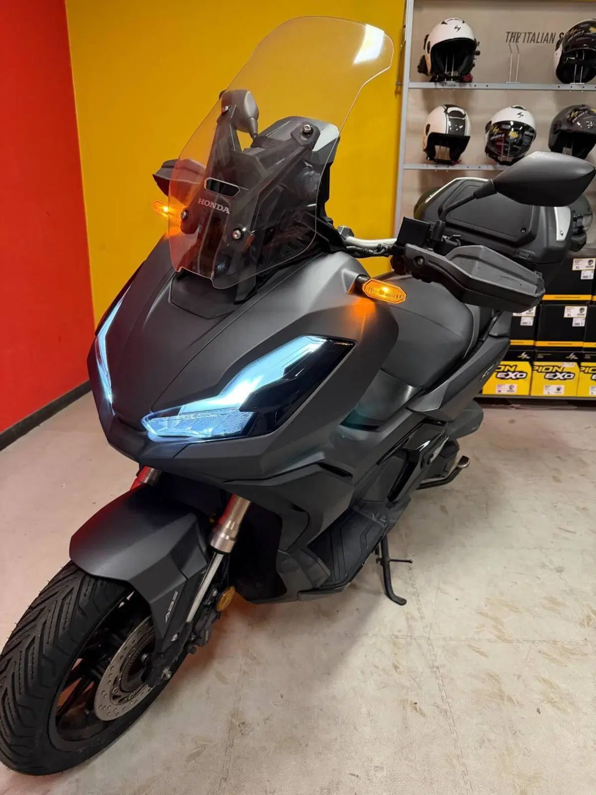 Honda ADV 350 (2022 - 24) (2)