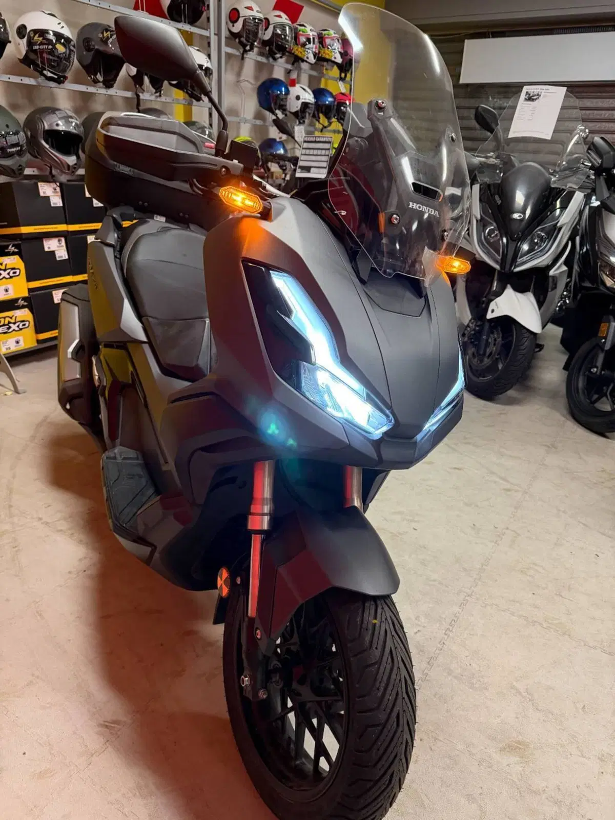 Honda ADV 350 (2022 - 24)