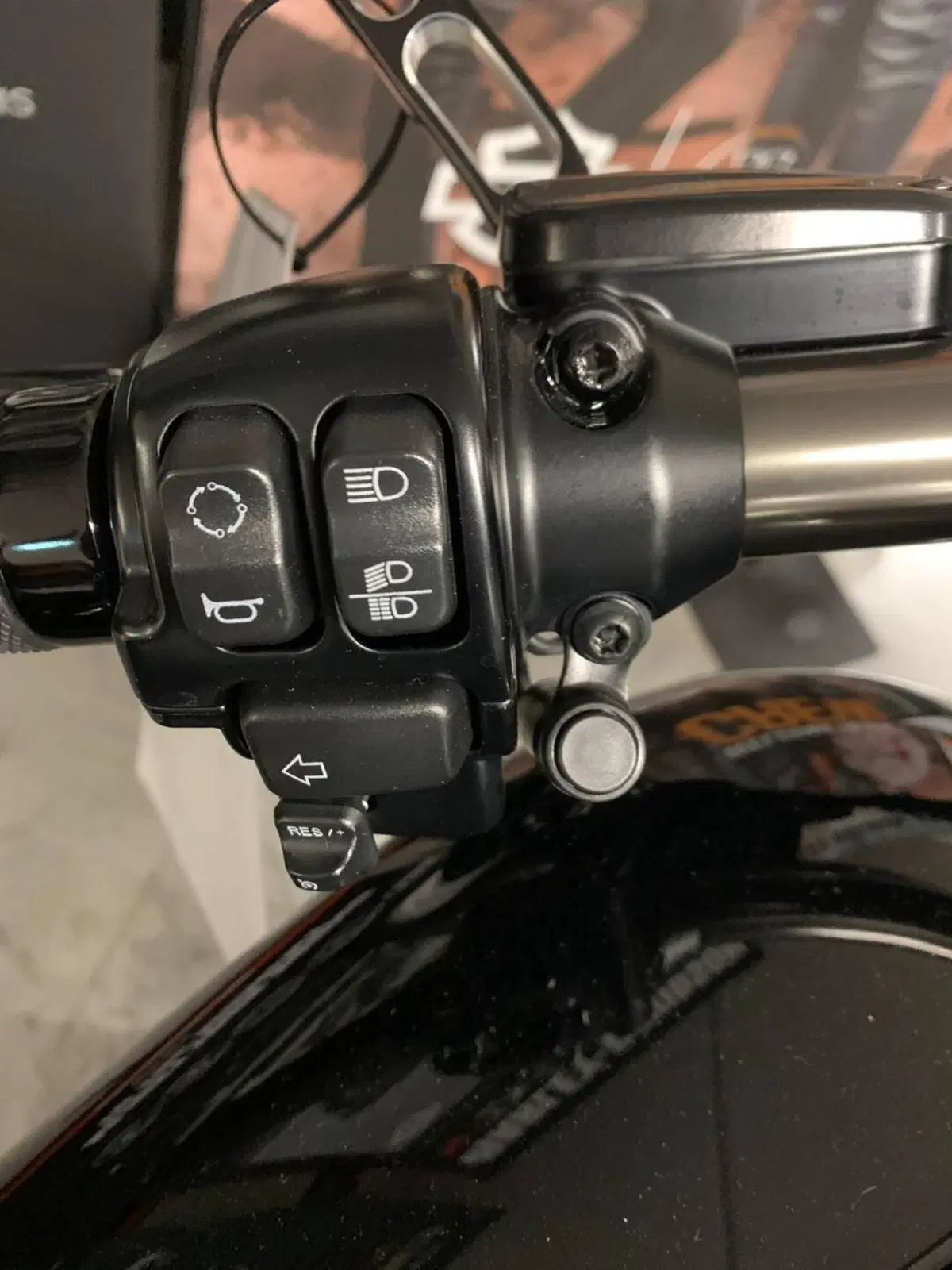 Harley-Davidson 1800 Breakout Pro Street (2016 - 17) - FXSBSE (10)
