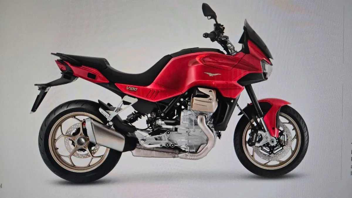 Moto Guzzi V100 Mandello (2025 - 26)