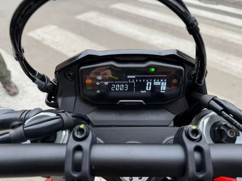 Ducati Hypermotard 698 Mono RVE (2024 - 26) (9)