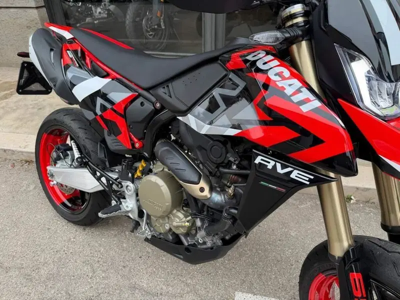 Ducati Hypermotard 698 Mono RVE (2024 - 26) (4)
