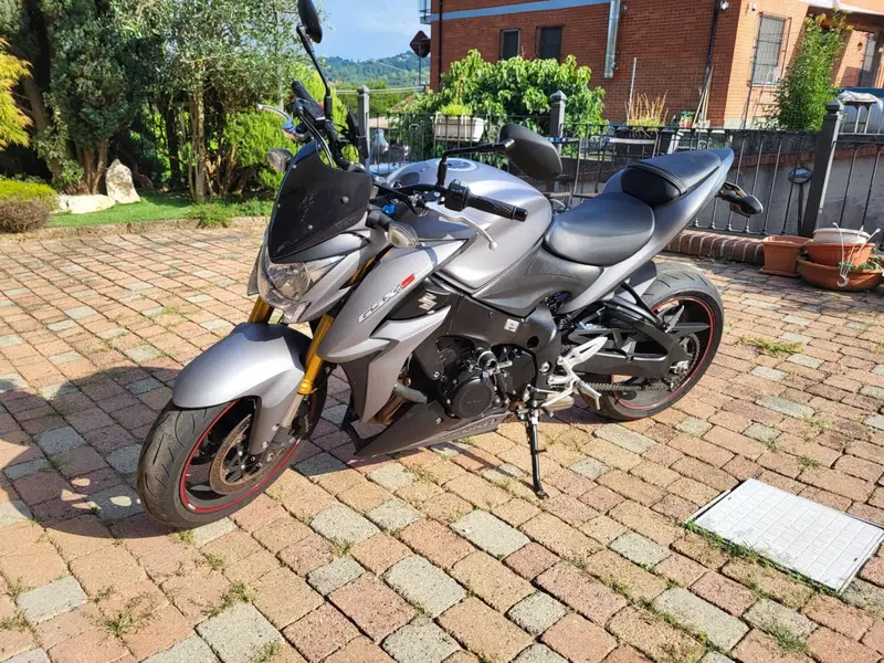Suzuki GSX-S1000 ABS (2015 - 17)