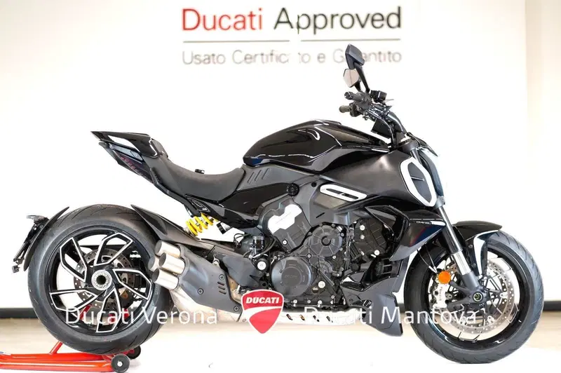 Ducati Diavel V4 (2023 - 26)