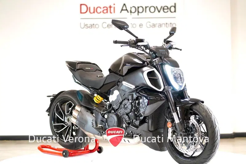 Ducati Diavel V4 (2023 - 26) (2)