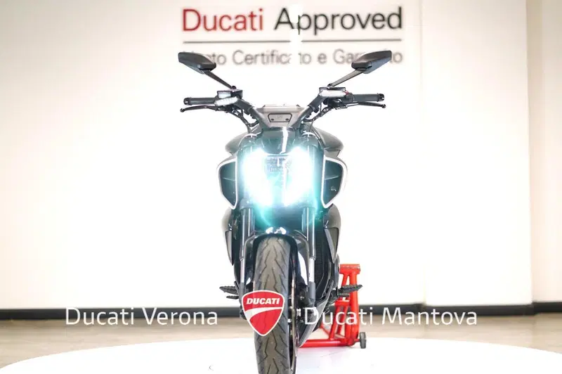Ducati Diavel V4 (2023 - 26) (3)