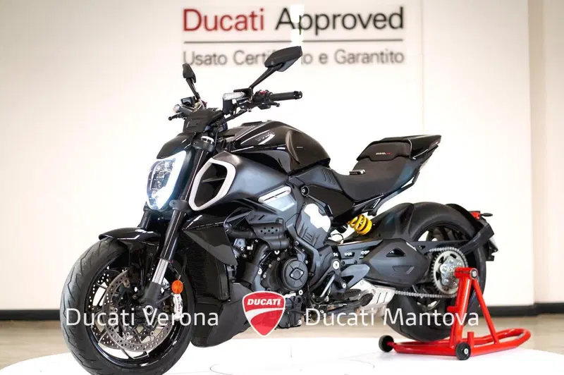 Ducati Diavel V4 (2023 - 26) (4)