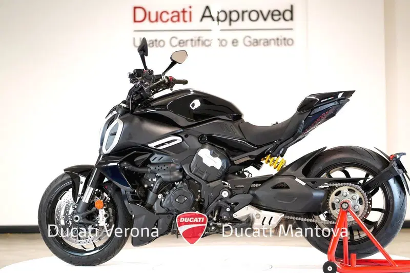 Ducati Diavel V4 (2023 - 26) (5)