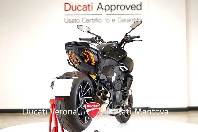 Ducati Diavel V4 (2023 - 26) (7)