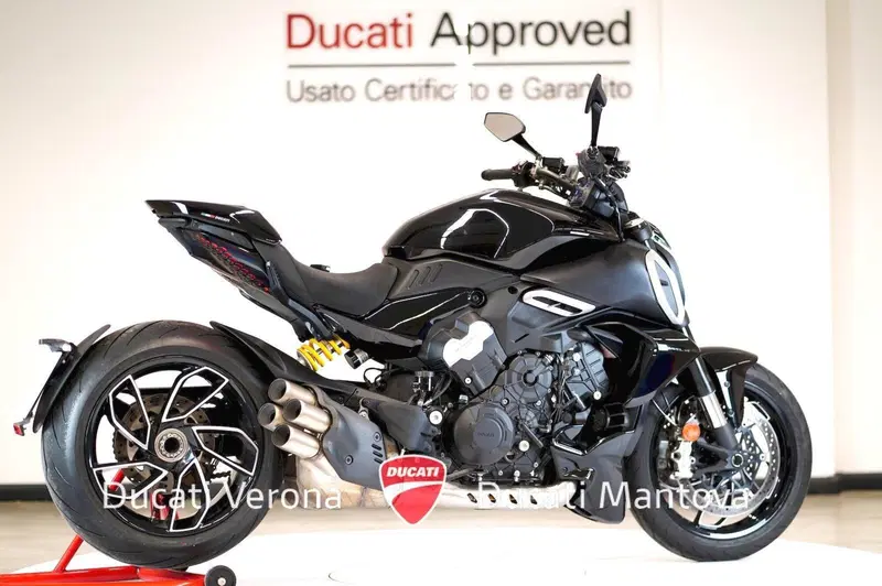 Ducati Diavel V4 (2023 - 26) (8)