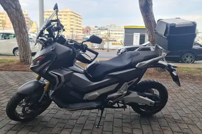 Honda X-ADV 750 (2017) usata