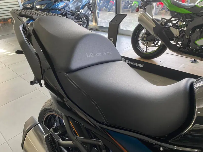 Kawasaki Versys 1100 SE (2025 - 26) (13)