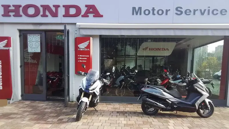 Kymco Downtown 350i ABS (2016 - 20) (18)