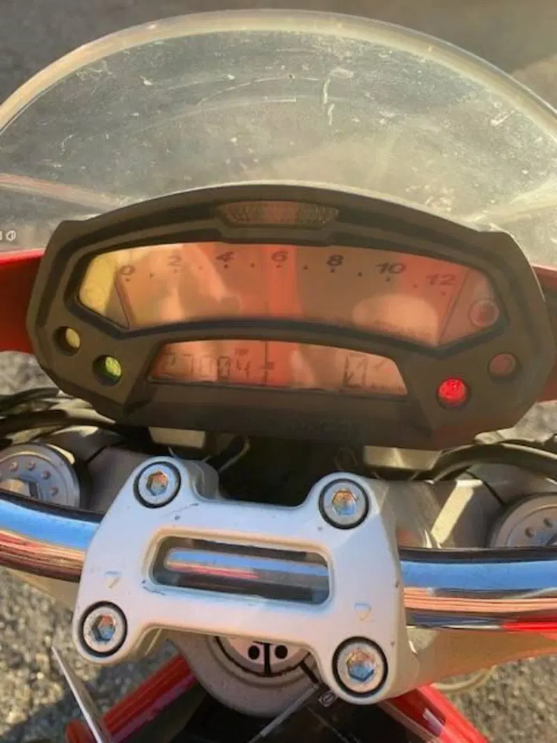 Ducati Monster 696 (2008 - 13) (6)