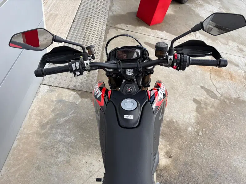 Ducati Hypermotard 698 Mono RVE (2024 - 26) (12)