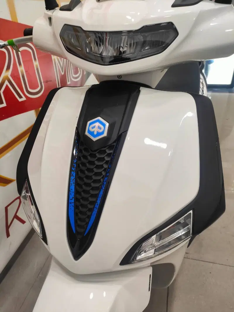 Piaggio Liberty 125 S (2025 - 26) (4)