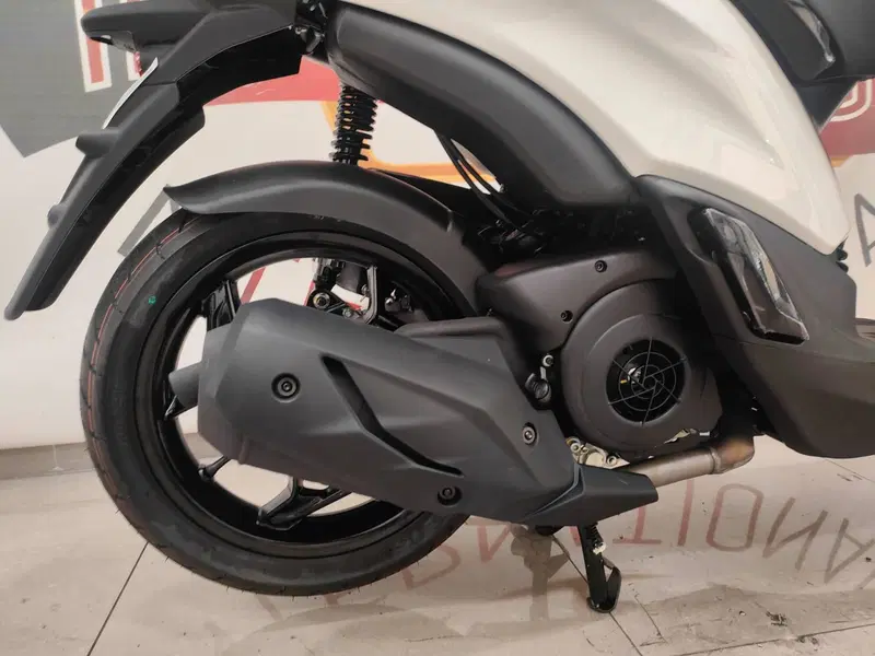 Piaggio Liberty 125 S (2025 - 26) (7)