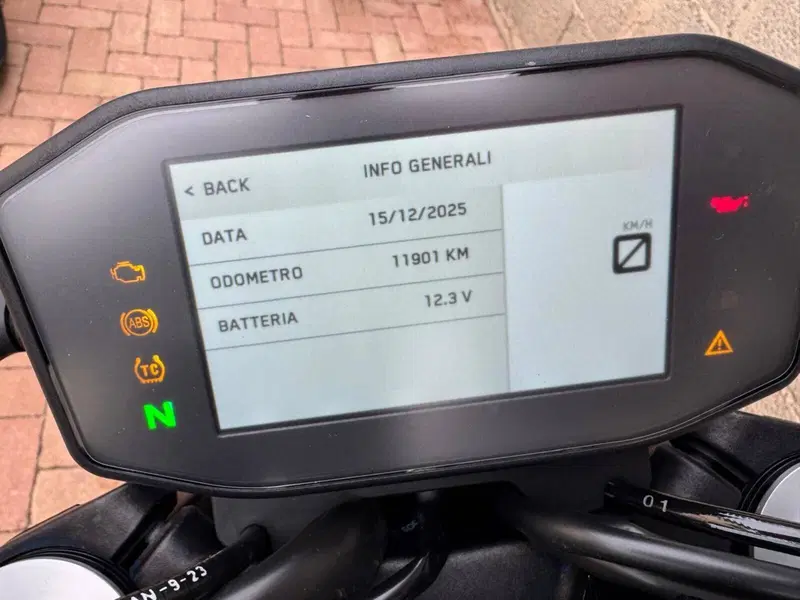KTM 790 Duke L (2023 - 24) (6)