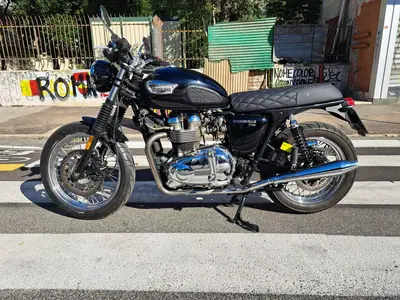 Triumph Bonneville T100 (2001 - 07) usata