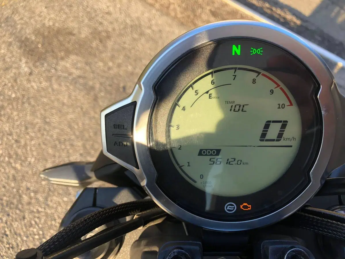 CFMOTO 300CL-X Heritage (2023 - 26) (6)