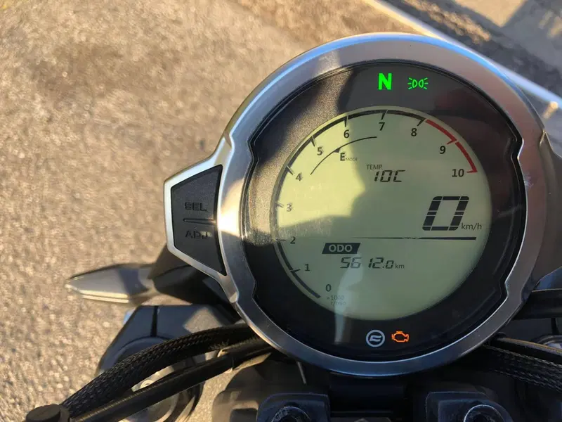 CFMOTO 300CL-X Heritage (2023 - 26) (6)