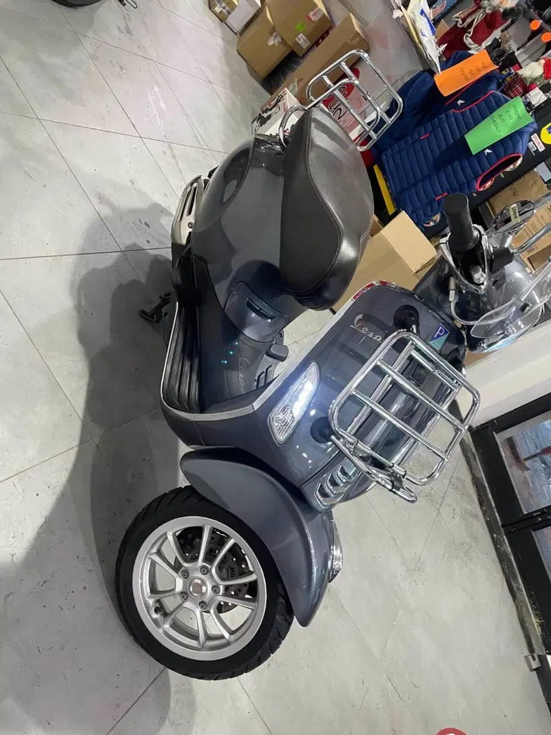 Vespa Primavera 125 (2021 - 23) (5)
