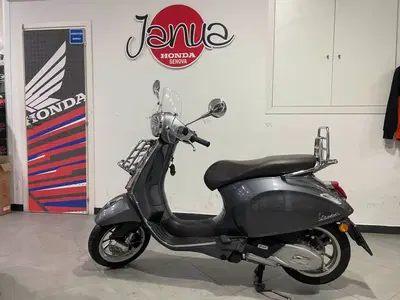 Vespa Primavera 125 (2021 - 23) usata