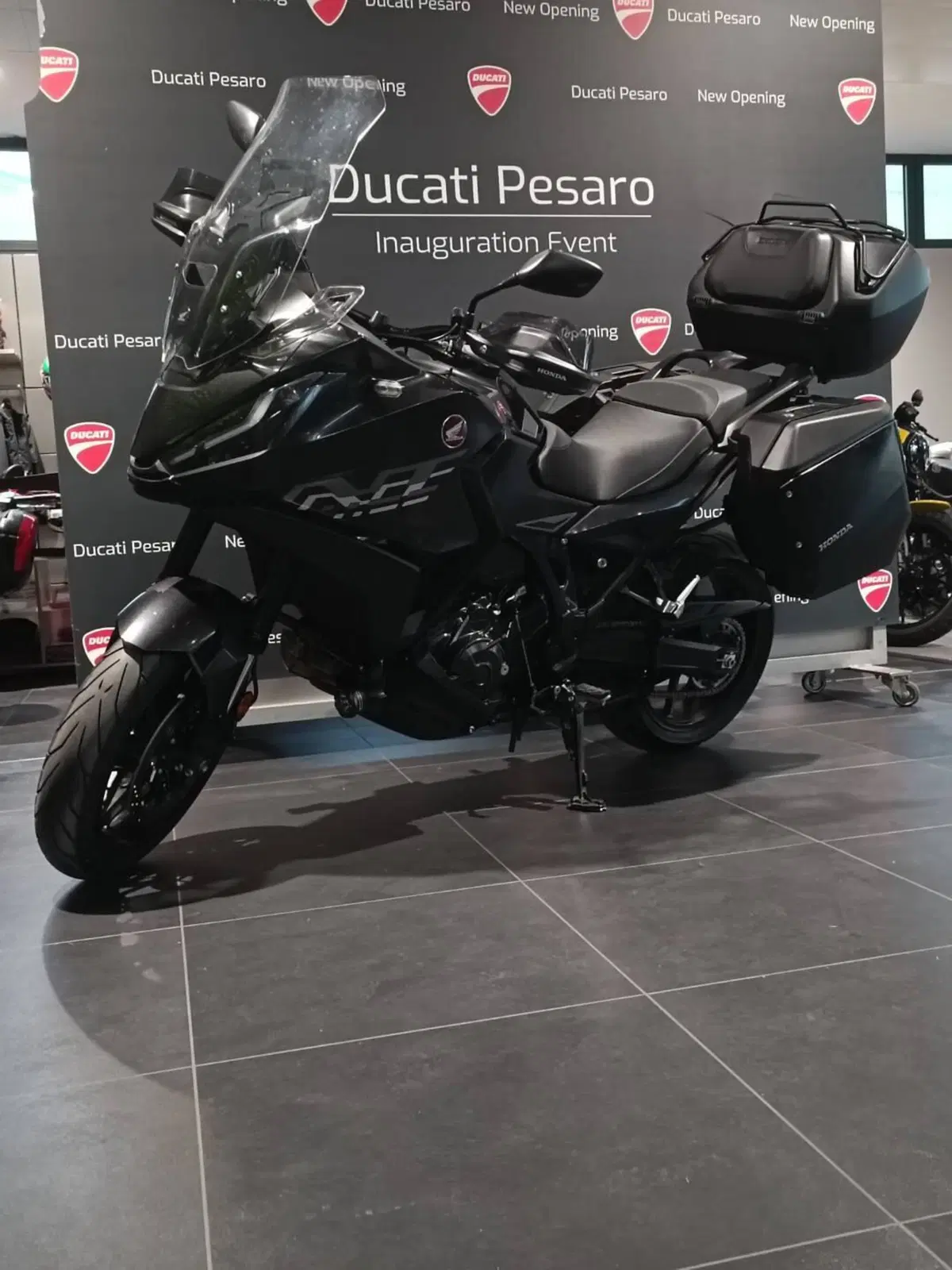 Honda NT 1100 Travel (2022 - 24) (14)