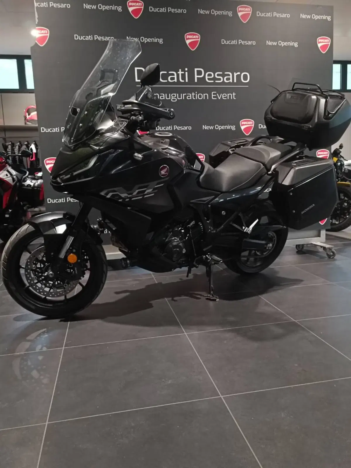 Honda NT 1100 Travel (2022 - 24) (16)