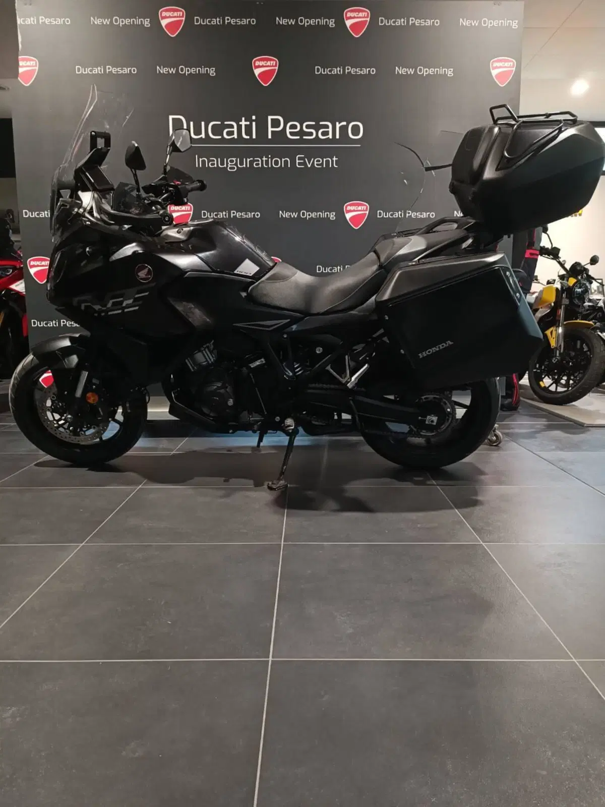 Honda NT 1100 Travel (2022 - 24) (19)