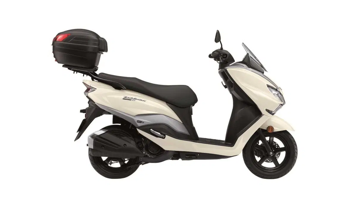 Suzuki Burgman Street 125 Burgman Street 125 Executive Comfort (2025 - 26) (2)