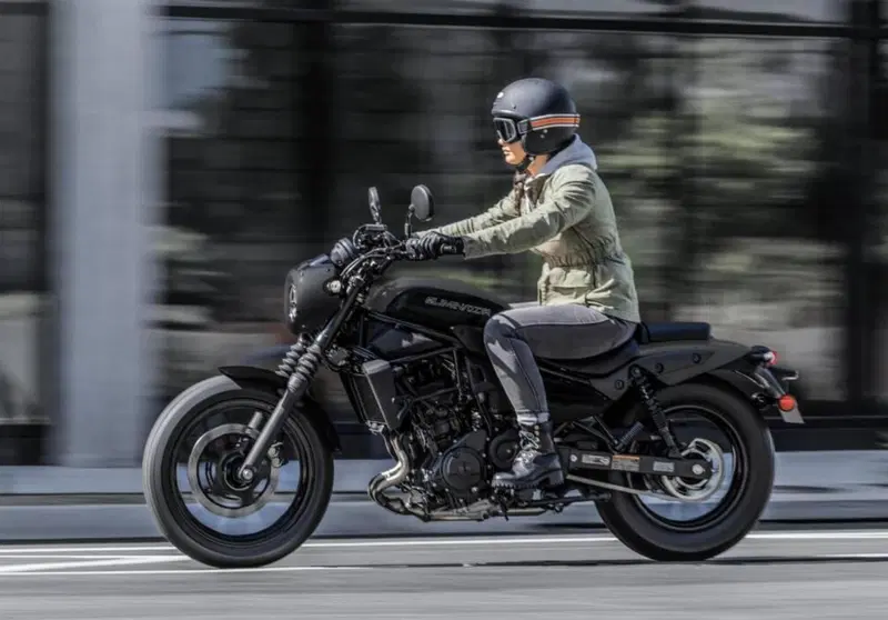Kawasaki Eliminator 500 SE (2024 - 26) (6)